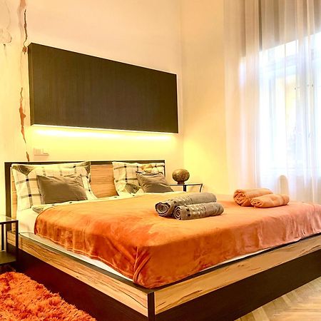 Orange Pearl Apartment 3 Rooms With Panorama Next To Danube บูดาเปสต์ ภายนอก รูปภาพ